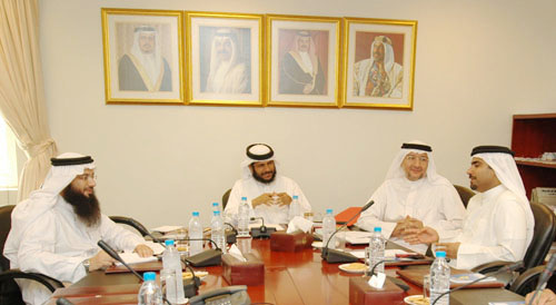 اجتماع لجنة التحقيق بمجلس النواب البحريني في مهرجان ربيع الثقافة 2007م بمملكة البحرين